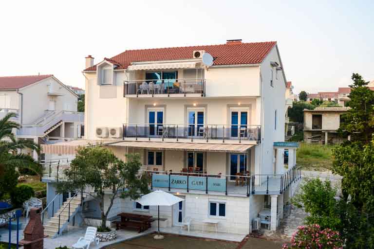 Hotels & Apartment in Novalja A (Apartment) bis Z (Zimmer) novalja.de